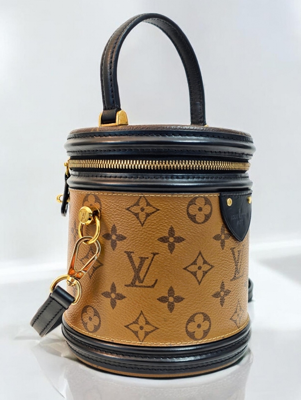 Louis Vuitton Cannes Reverse Monogram Canvas Vanity Crossbody Bag - Picture 10 of 16